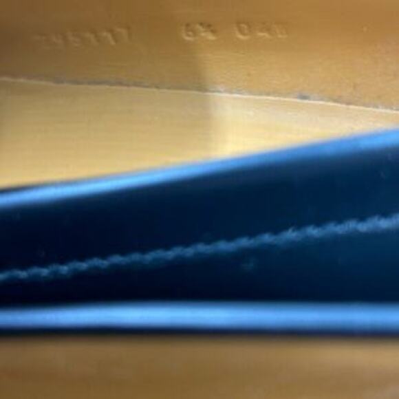 Men's Gucci, leather strap penny loafer with web detail size 6.5 fits 7.5 US - Picture 11 of 15